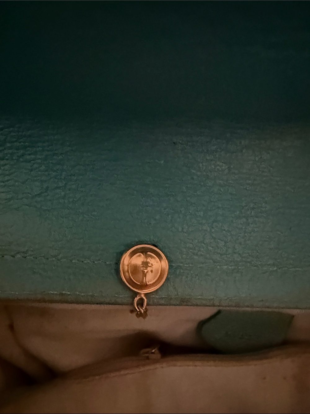 Vintage Gucci Turquoise Suede Tote with Bamboo Handle - Picture 6 of 12